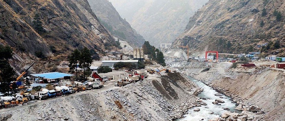 विद्युत् आयोजनाको उपकरण जडानमा ढिलाइ